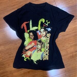TLC vintage style shirt sleeved t shirt sz S